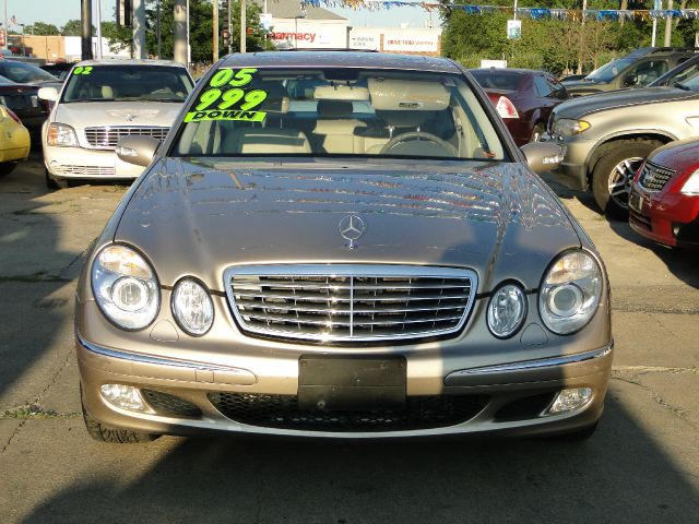 2005 Mercedes-Benz E-Class SXT