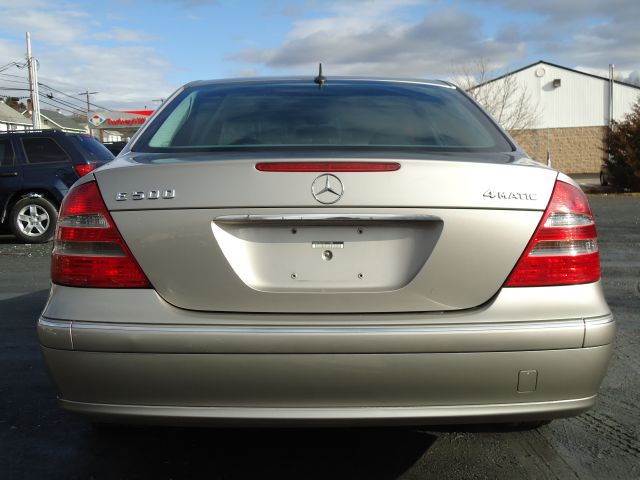 2005 Mercedes-Benz E-Class SLT W/ Hemi