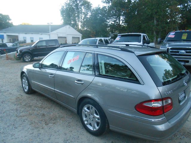 2005 Mercedes-Benz E-Class Technology Package