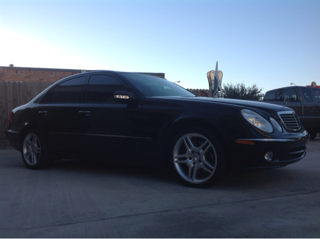 2005 Mercedes-Benz E-Class SLT W/ Hemi