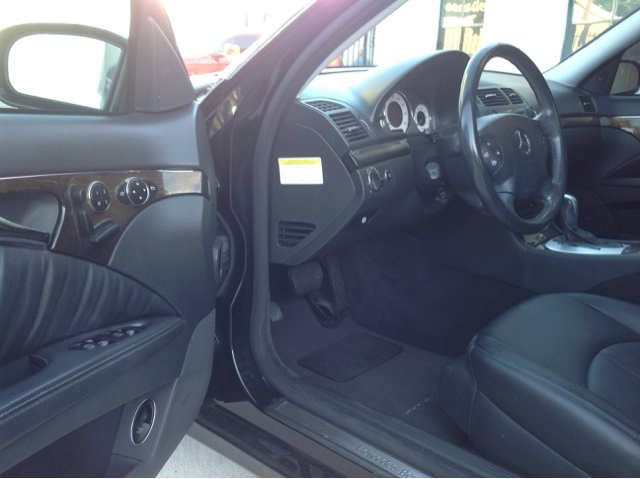 2005 Mercedes-Benz E-Class SLT W/ Hemi
