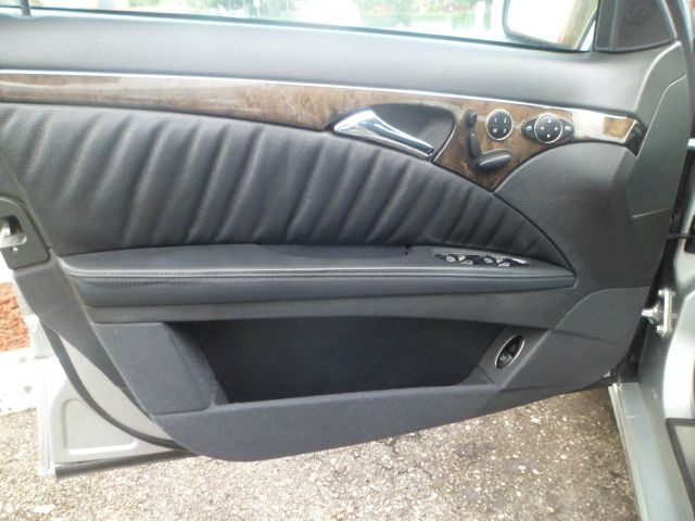 2006 Mercedes-Benz E-Class SE Sport