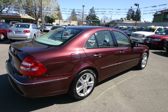 2006 Mercedes-Benz E-Class SE Sport