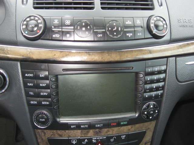 2006 Mercedes-Benz E-Class SE Sport