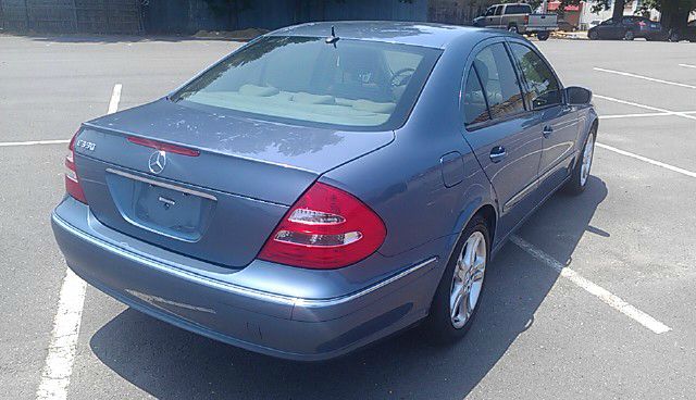 2006 Mercedes-Benz E-Class SE Sport