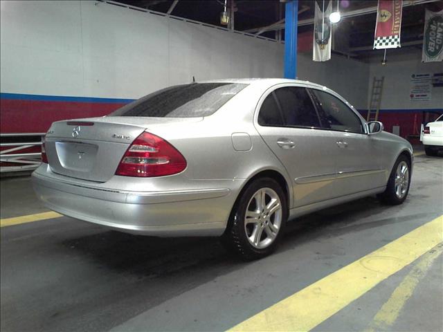 2006 Mercedes-Benz E-Class 4dr Sdn W/1sd