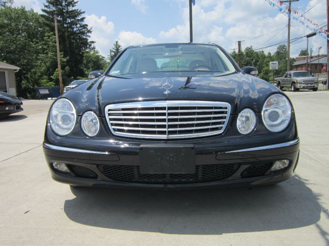 2006 Mercedes-Benz E-Class 2003 Saturn L-series