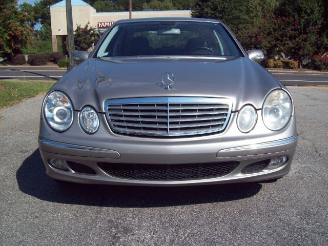 2006 Mercedes-Benz E-Class SE Sport