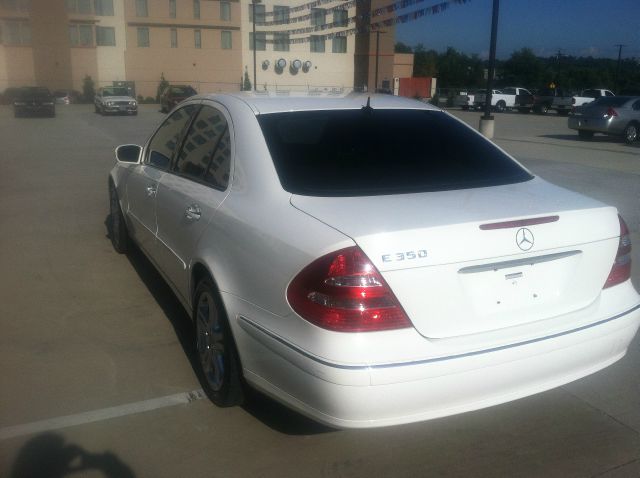 2006 Mercedes-Benz E-Class SE Sport