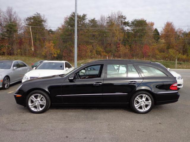 2006 Mercedes-Benz E-Class Ram 3500 Diesel 2-WD