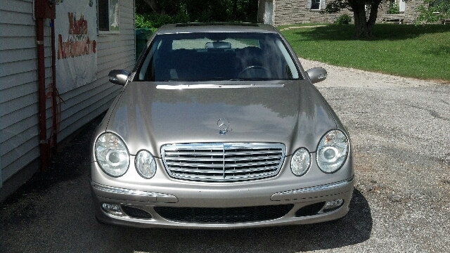 2006 Mercedes-Benz E-Class SE Sport