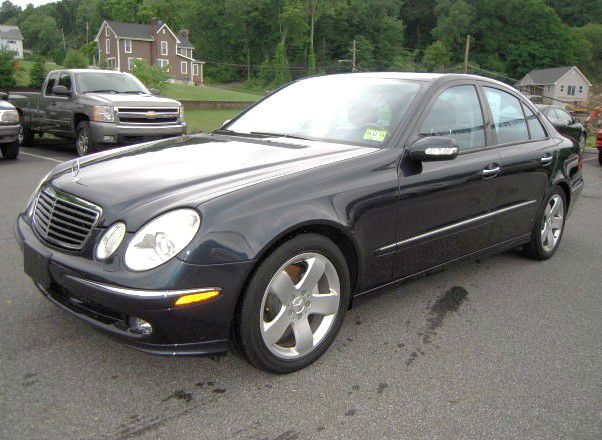 2006 Mercedes-Benz E-Class SLT W/ Hemi