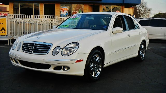 2006 Mercedes-Benz E-Class SE Sport