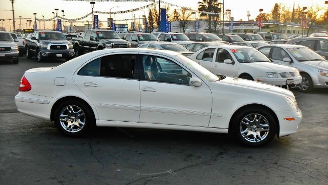 2006 Mercedes-Benz E-Class SE Sport