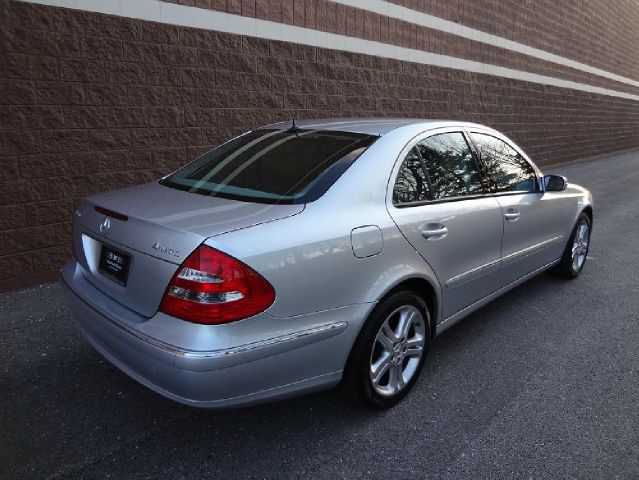 2006 Mercedes-Benz E-Class SE Sport
