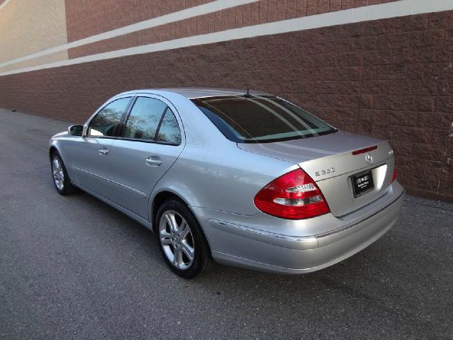 2006 Mercedes-Benz E-Class SE Sport