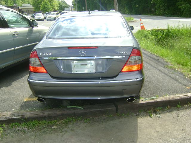 2007 Mercedes-Benz E-Class LS Flex Fuel 4x4 This Is One Of Our Best Bargains