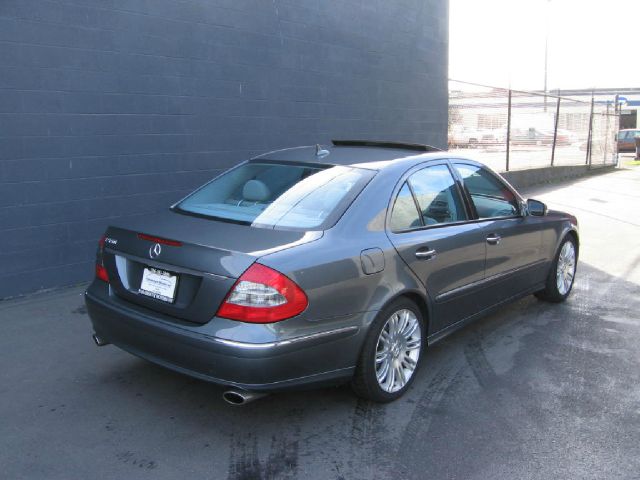 2007 Mercedes-Benz E-Class 4dr Sdn GLS Turbo Manual