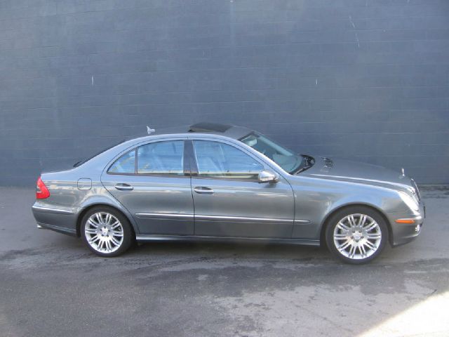 2007 Mercedes-Benz E-Class 4dr Sdn GLS Turbo Manual