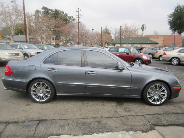 2007 Mercedes-Benz E-Class SE Sport