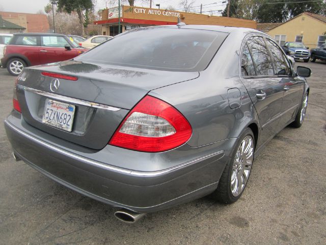 2007 Mercedes-Benz E-Class SE Sport