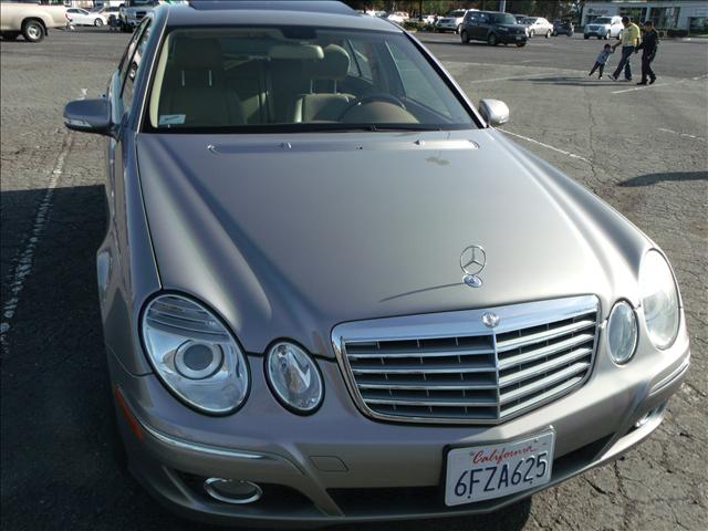 2007 Mercedes-Benz E-Class Premium