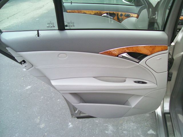 2007 Mercedes-Benz E-Class 4dr Sdn W/1sa