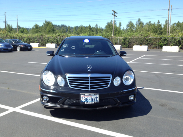 2008 Mercedes-Benz E-Class 4dr Sdn GLS Turbo Manual