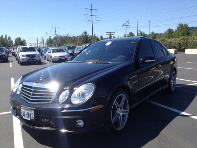 2008 Mercedes-Benz E-Class 4dr Sdn GLS Turbo Manual