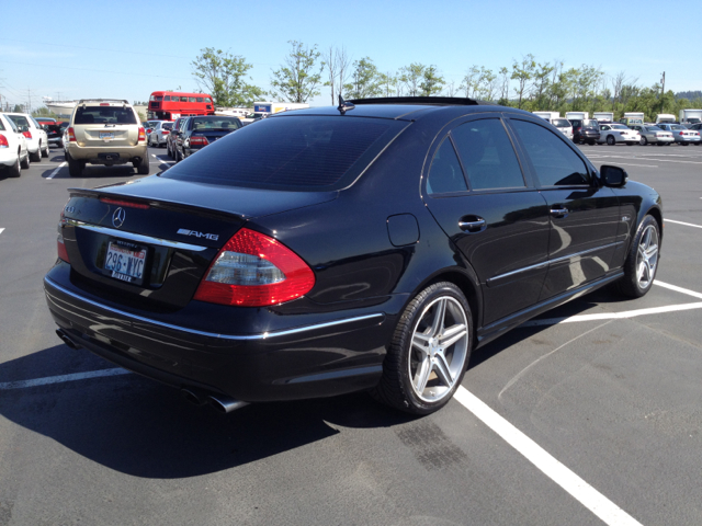 2008 Mercedes-Benz E-Class 4dr Sdn GLS Turbo Manual