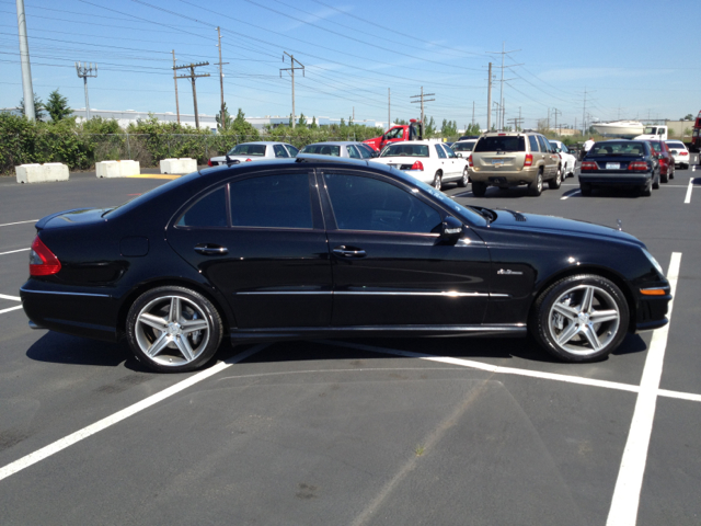 2008 Mercedes-Benz E-Class 4dr Sdn GLS Turbo Manual