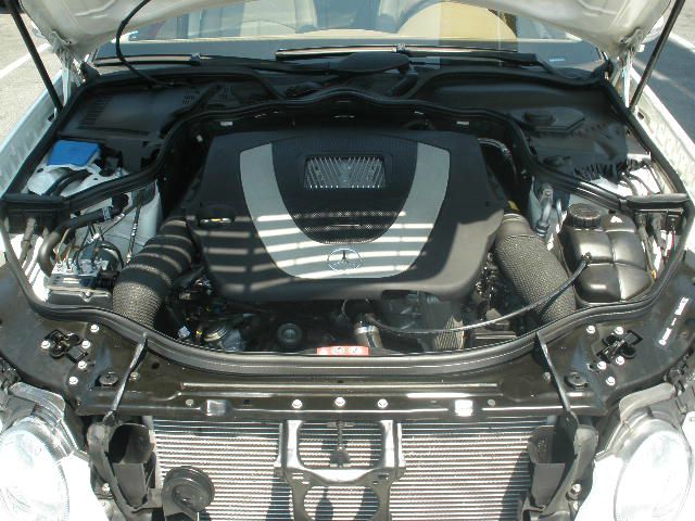 2009 Mercedes-Benz E-Class Amenities Package