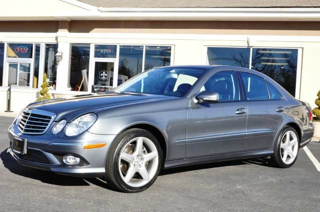 2009 Mercedes-Benz E-Class Amenities Package