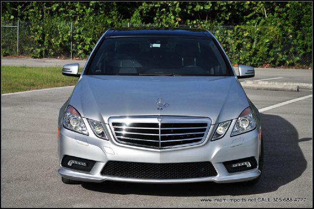 2010 Mercedes-Benz E-Class 4dr Sdn GLS Turbo Manual