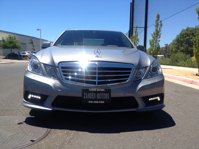 2010 Mercedes-Benz E-Class 4dr Sdn GLS Turbo Manual