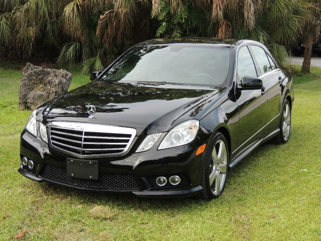 2010 Mercedes-Benz E-Class Limited Sport Utility 4D