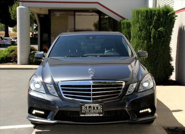 2010 Mercedes-Benz E-Class Sport Technology