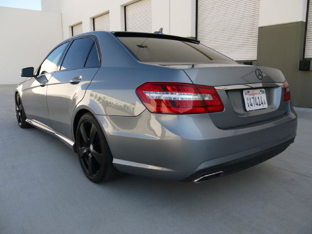 2011 Mercedes-Benz E-Class 4dr Sdn GLS Turbo Manual