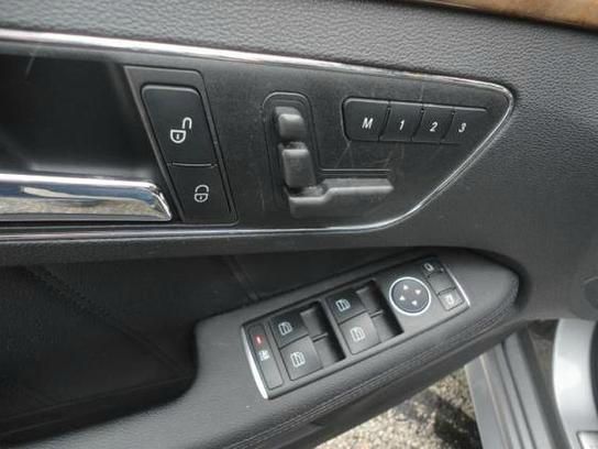 2011 Mercedes-Benz E-Class 2010 Nissan 2.0S