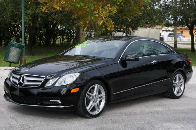 2011 Mercedes-Benz E-Class SE Sport