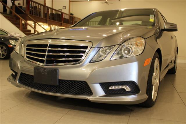 2011 Mercedes-Benz E-Class SE Sport