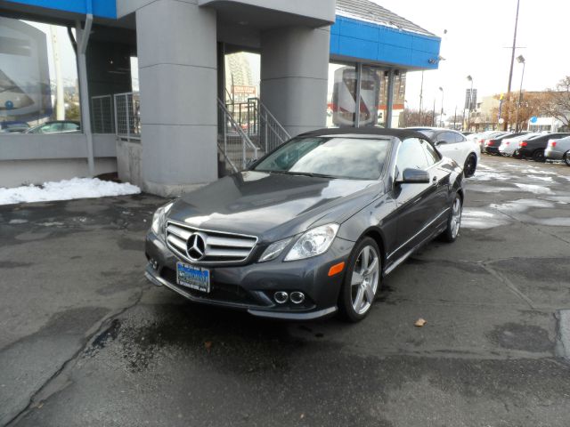 2011 Mercedes-Benz E-Class F150 4X2 LAR Limited S/crew145