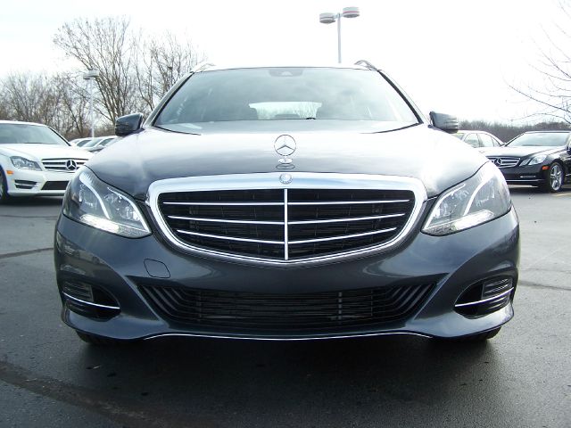 2014 Mercedes-Benz E-Class 4dr Sdn GLS Turbo Manual