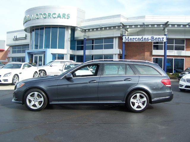 2014 Mercedes-Benz E-Class 4dr Sdn GLS Turbo Manual