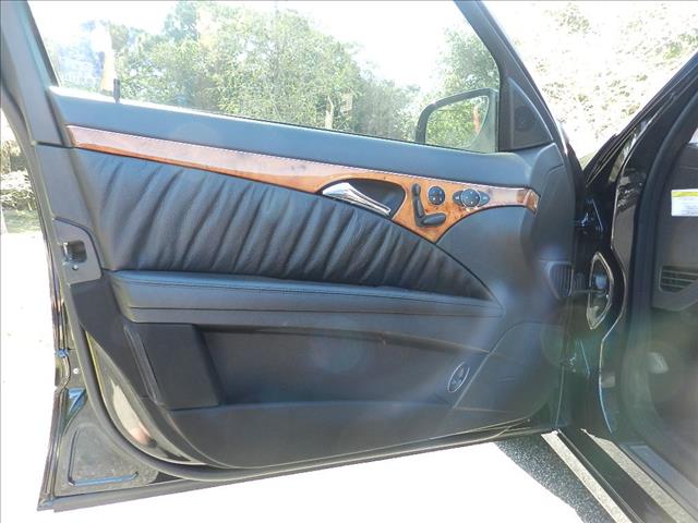 2007 Mercedes-Benz E550 Unknown