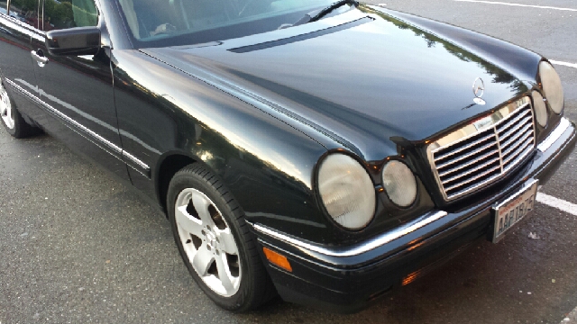 1996 Mercedes-Benz E 320 Unknown