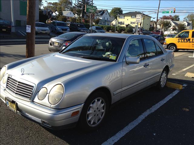 1997 Mercedes-Benz E Class Unknown