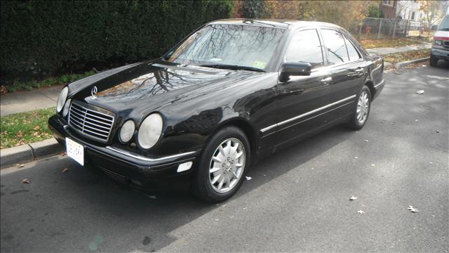 1997 Mercedes-Benz E Class LT 1500 DVD W/monitorflex Fuel 4X4