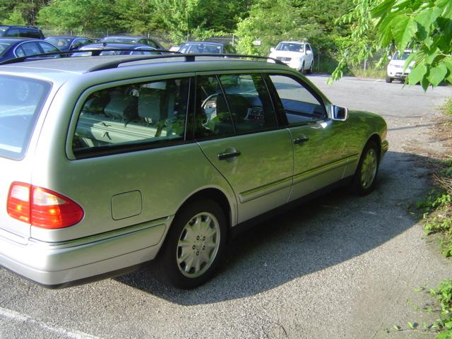 1999 Mercedes-Benz E Class 4dr Sedan 2.0sl (cvt) (Di