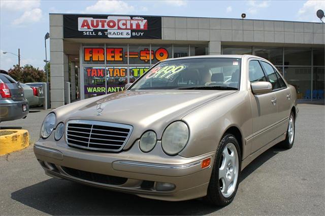 2000 Mercedes-Benz E Class Scion XB